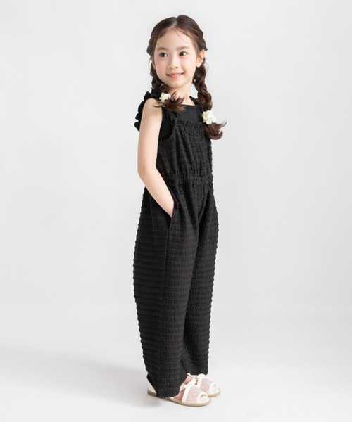 BRANSHES（ブランシェス）の「【おそろい】カットジャガードサロペット（サロペット/オーバーオール・キッズ・アイボリー/ブラック・90/130/140/150/100/120/110）」の8枚目の写真