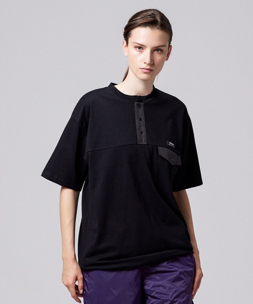 TAION（タイオン）の「【TAION(タイオン)】〈ユニセックス〉ノンダウン マウンテン ヘンリーネック ポケット Tシャツ（Tシャツ/カットソー・メンズ・ホワイト/ブラック系その他7/マスタード/ダークネイビー/その他6/ダークオリーブ/ダークパープル/カーキ/ダークグリーン・2XL/M/S/XL/L/3XL）」の20枚目の写真