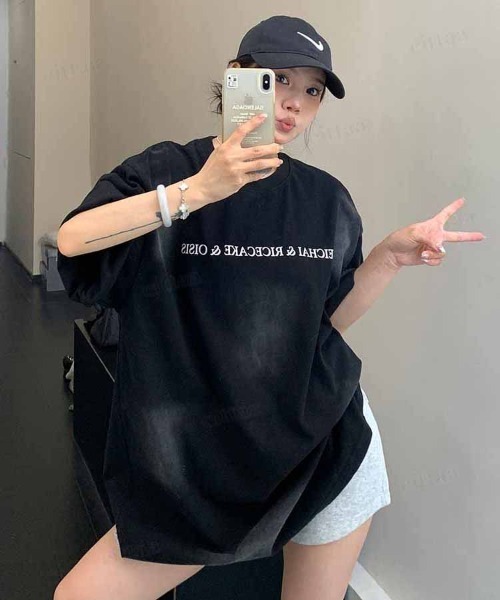 Dalfwin(ダールフィン)の「韓国ファッション FEICHAI英字ロゴウォッシュ加工半袖Tシャツ(Tシャツ/カットソー・レディース・ブラック/ブラウン・FREE)」の20枚目の写真