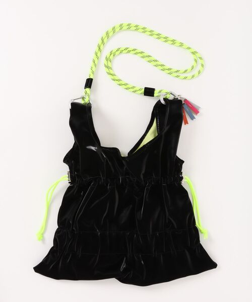 Cheek(チーク)の「tiered code one shoulder(ショルダーバッグ・レディース・カーキ/グレー/ブラック・FREE)」の14枚目の写真