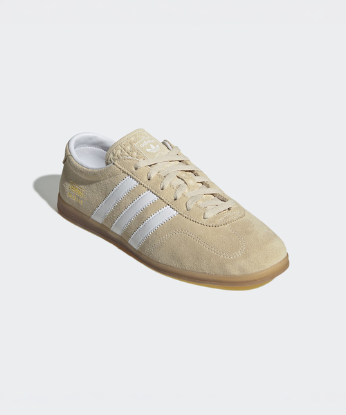 La TOTALITE(ラトータリテ)の「adidas / アディダス GAZELLE LO PRO W(スニーカー・レディース・ベージュ・24.5cm/24cm/23.5cm/23cm)」の4枚目の写真