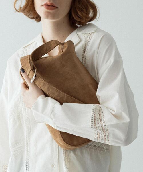 URBAN RESEARCH Sonny Label（アーバンリサーチサニーレーベル）の「フェイクスエードショルダーバッグ（ショルダーバッグ・レディース・ダークブラウン/ライトブラウン・ONE）」の10枚目の写真