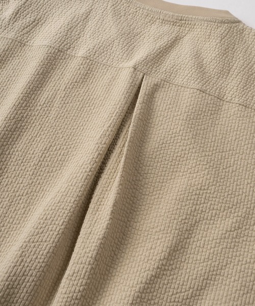 make a ray!(メイク ア レイ!)の「【84】スピンドル付き シアサッカー 無地 ポケット クルーネックTシャツ/ユニセックス/レディース/メンズ(Tシャツ/カットソー・メンズ・ブラック/ホワイト/ベージュ・L/M)」の5枚目の写真