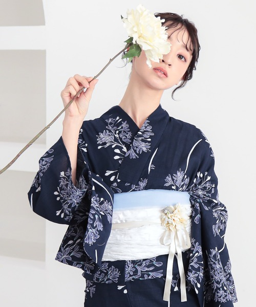 kimonomachi（キモノマチ）の「レディース浴衣2点セット 3L/4L（綿浴衣＋しわ兵児帯）大きいサイズ 変わり紅梅生地 綿100％ KIMONOMACHIオリジナル 大きいサイズの浴衣（浴衣・レディース・ブルーグリーン/ライトグリーン/ラベンダー/スカイブルー/ブルーグレー/ブラック×レッド/カリビアンブルー/ダークネイビー・4L/3L）」の7枚目の写真