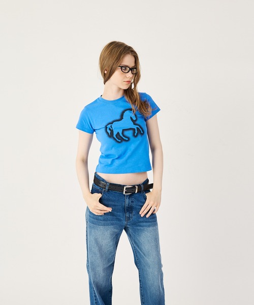 FTW(エフティダブリュー)の「HORSE PRINT TEE(Tシャツ/カットソー・レディース・ブラック/ブルー・SMALL/MEDIUM/LARGE)」の10枚目の写真