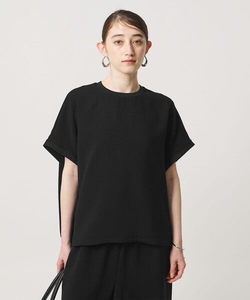 UNITED ARROWS(ユナイテッドアローズ)の「COMFY ドルマン ショートスリーブ ブラウス ‐防汚 UVカット ウォッシャブル‐(シャツ/ブラウス・レディース・ブラック/オフホワイト/ダークグレー・FREE)」の3枚目の写真