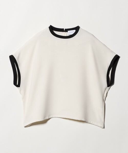 UNITED ARROWS(ユナイテッドアローズ)の「COMFY ドルマン ショートスリーブ ブラウス ‐防汚 UVカット ウォッシャブル‐(シャツ/ブラウス・レディース・ブラック/オフホワイト/ダークグレー・FREE)」の4枚目の写真