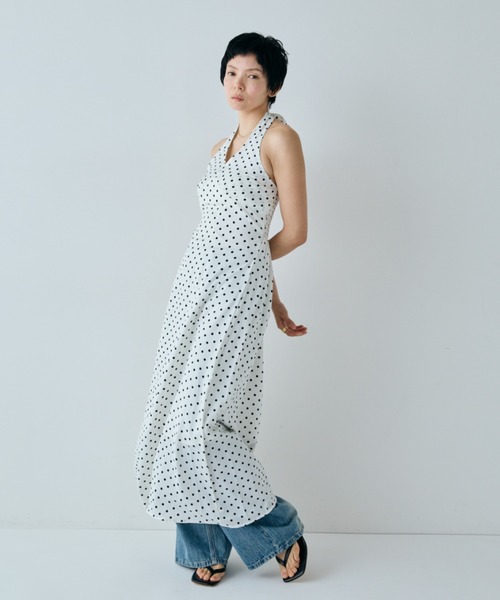 VION(ヴィオン)の「ドットホルダーネックドレス / Dot Halter Neck Dress(ワンピース・レディース・ホワイト/ブラック・FREE)」の10枚目の写真
