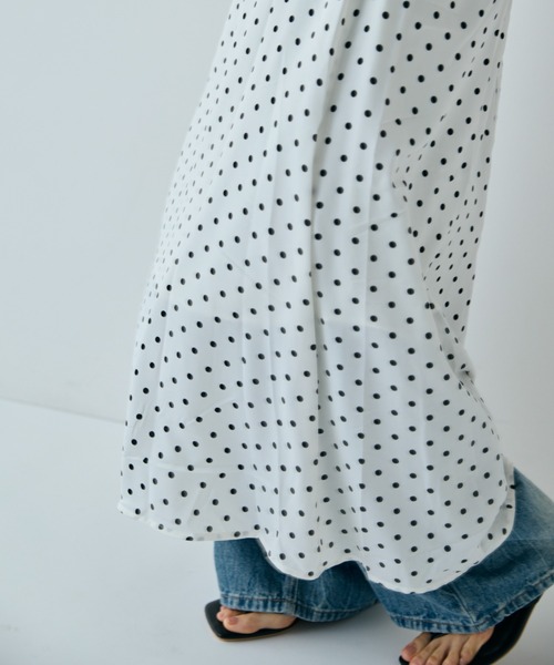 VION(ヴィオン)の「ドットホルダーネックドレス / Dot Halter Neck Dress(ワンピース・レディース・ホワイト/ブラック・FREE)」の19枚目の写真