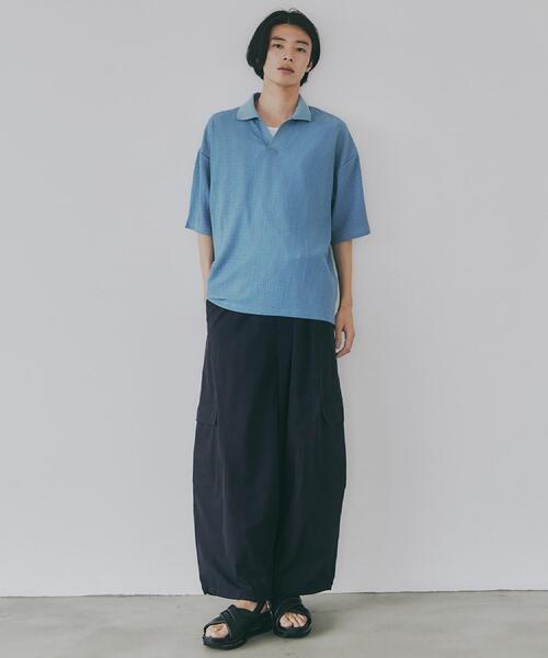 tk.TAKEO KIKUCHI(ティーケータケオキクチ)の「【ソフトタッチ】ルーズスキッパーポロシャツ/ソフト肌触り/オーバーサイズ/ルーズ/ドロップショルダー/通気性(Tシャツ/カットソー・メンズ・オフホワイト/ブラック/ライトブルー・01/02/03)」の20枚目の写真