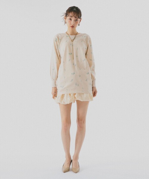 BEAMS COUTURE(ビームスクチュール)の「お花プリント ヴィンテージ ロング Tシャツ(Tシャツ/カットソー・レディース・その他・ONE SIZE)」の2枚目の写真