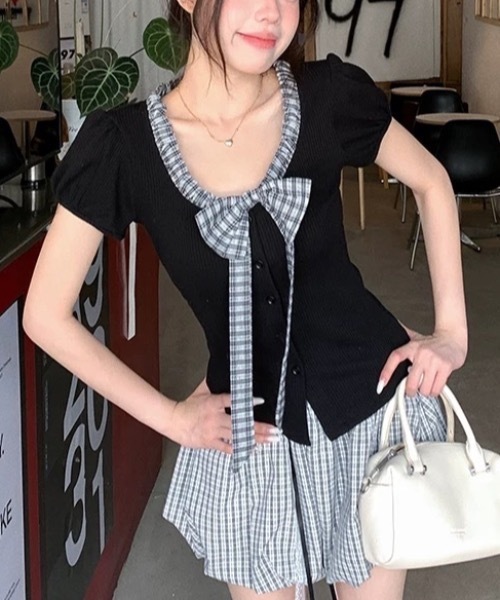 Alvia(アルビア)の「リボン半袖Tシャツ|甘辛ミックス(Tシャツ/カットソー・レディース・グレー/ホワイト/ブラック・M)」の3枚目の写真