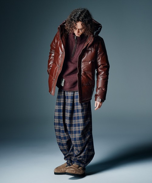 glamb（グラム）の「High Neck Half Zip Knit / ハイネックハーフジップニット（ニット/セーター・メンズ・ワイン/ホワイト・M/L）」の9枚目の写真