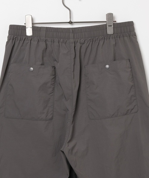 GEORGE'S(ジョージズ)の「【UNIVERSAL OVERALL】イージーカーゴショーツ(その他パンツ・メンズ・チャコールグレー/ライトグレー・MEDIUM/LARGE)」の10枚目の写真