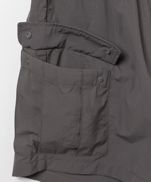 GEORGE'S(ジョージズ)の「【UNIVERSAL OVERALL】イージーカーゴショーツ(その他パンツ・メンズ・チャコールグレー/ライトグレー・MEDIUM/LARGE)」の7枚目の写真