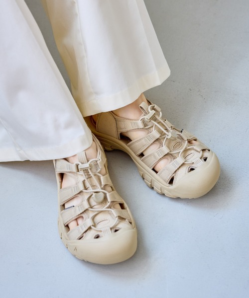 KEEN(キーン)の「【KEEN/キーン】NEWPORT H2/リンクコーデ(サンダル・レディース・ベージュ/ブラック・23/24)」の4枚目の写真