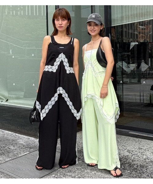 LE CIEL BLEU(ルシェルブルー)の「サイドレーストリムジョガーパンツ/Side Lace-Trim Jogger Pants(その他パンツ・レディース・ブラック/ライトイエロー・36/38)」の16枚目の写真