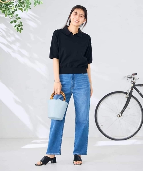 a.v.v(アーヴェヴェ)の「襟付きスキッパーニット(ニット/セーター・レディース・ブラック/アイボリー・39)」の7枚目の写真