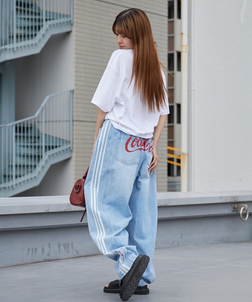 adidas（アディダス）の「adidas/アディダス ORI GFX BANANA PANTS バナナパンツ バレルパンツ テーパード ラインパンツ レディース 2026年 夏 夏服 秋服（デニムパンツ・レディース・ブルー・28inch/29inch/25inch/27inch）」の16枚目の写真