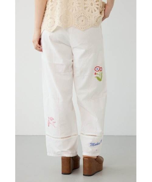 RODEO CROWNS WIDE BOWL（ロデオクラウンズワイドボウル）の「INDIA EMBROIDERYパンツ（その他パンツ・レディース・オフホワイト/ブラック・FREE）」の6枚目の写真
