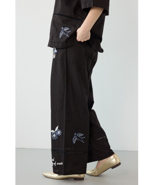 RODEO CROWNS WIDE BOWL（ロデオクラウンズワイドボウル）の「INDIA EMBROIDERYパンツ（その他パンツ・レディース・オフホワイト/ブラック・FREE）」の11枚目の写真