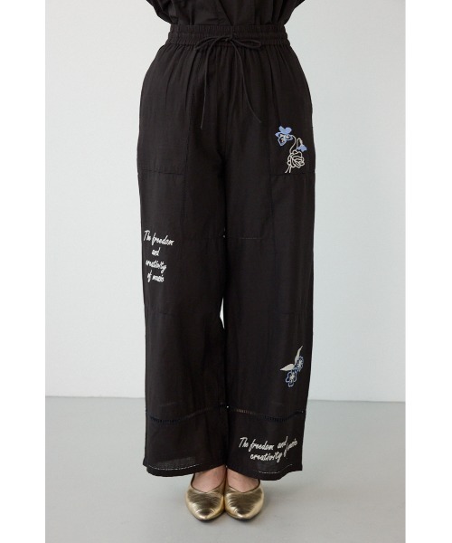 RODEO CROWNS WIDE BOWL（ロデオクラウンズワイドボウル）の「INDIA EMBROIDERYパンツ（その他パンツ・レディース・オフホワイト/ブラック・FREE）」の17枚目の写真