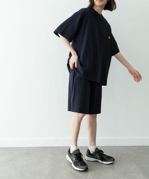 URBAN RESEARCH Sonny Label（アーバンリサーチサニーレーベル）の「カットシアサッカーショートスリーブTシャツ（Tシャツ/カットソー・メンズ・ブラック/ネイビー・MEDIUM/LARGE）」の22枚目の写真