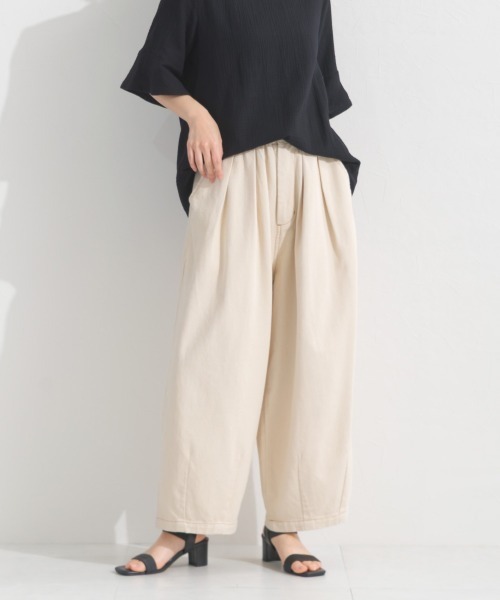 OMNES(オムネス)の「ウォッシュ加工 デニムサーカスバルーンパンツ(デニムパンツ・レディース・インディゴブルー/キナリ/ブルー・LARGE/MEDIUM/X-LARGE)」の4枚目の写真