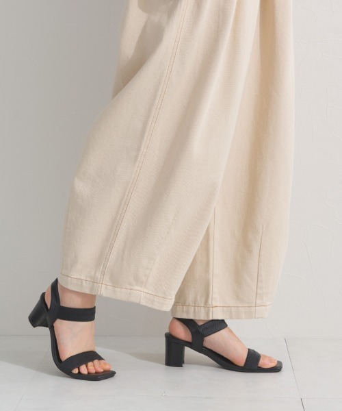 OMNES(オムネス)の「ウォッシュ加工 デニムサーカスバルーンパンツ(デニムパンツ・レディース・インディゴブルー/キナリ/ブルー・LARGE/MEDIUM/X-LARGE)」の6枚目の写真