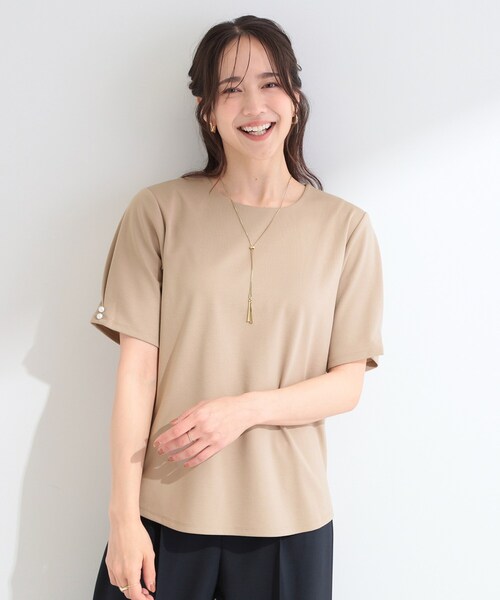 SHOO・LA・RUE（シューラルー）の「【2点セット/洗濯機可/S-LL】お袖パールがアクセント ネックレス付きトップス（Tシャツ/カットソー・レディース・ピンク系その他/ベージュ/ブラック/オフホワイト・04/03/01/02）」の13枚目の写真