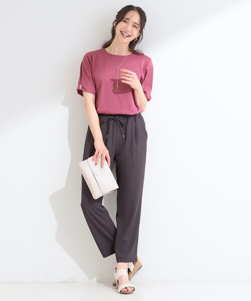 SHOO・LA・RUE（シューラルー）の「【2点セット/洗濯機可/S-LL】お袖パールがアクセント ネックレス付きトップス（Tシャツ/カットソー・レディース・ピンク系その他/ベージュ/ブラック/オフホワイト・04/03/01/02）」の19枚目の写真