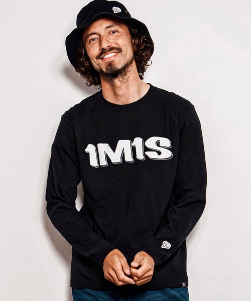 1minute 1second(ワンミニットワンセカンド)の「mlt5754-1M1S bold print long sleeve cut sew ロングスリーブTシャツ(1M26A290)(Tシャツ/カットソー・メンズ・ネイビー/ブラック×ホワイト/ブラック×ブルー/ホワイト・M/L/XL/S)」の3枚目の写真
