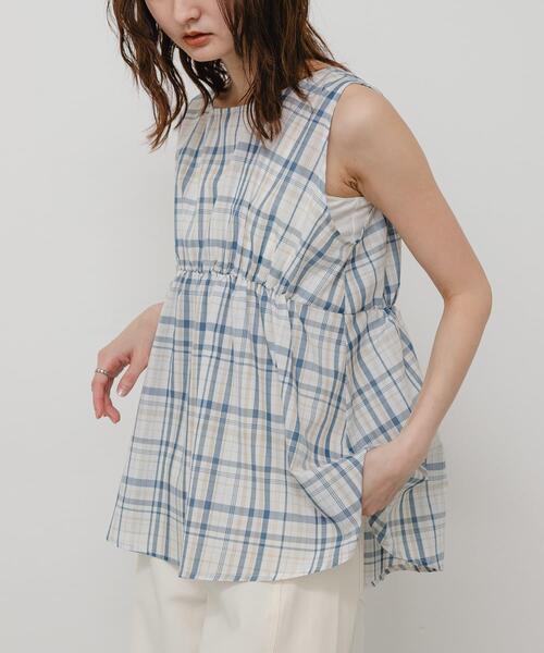 SENSE OF PLACE by URBAN RESEARCH(センスオブプレイスバイアーバンリサーチ)の「ウエストギャザーチェックペプラムブラウス(シャツ/ブラウス・レディース・ブラック系その他/ベージュ系その他/ホワイト系その他・ONE)」の4枚目の写真