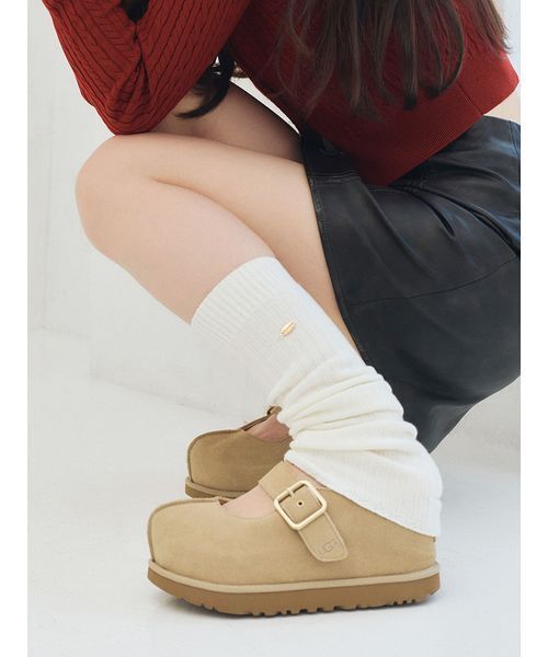 LILY BROWN(リリーブラウン)の「【LILY BROWN|UGG】GOLDENSTAR HI MARY JANE(その他シューズ・レディース・マスタード/ブラック・25/24/23/22)」の5枚目の写真
