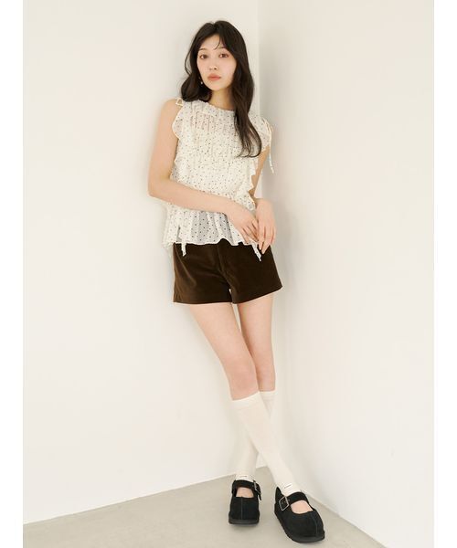 LILY BROWN(リリーブラウン)の「【LILY BROWN|UGG】GOLDENSTAR HI MARY JANE(その他シューズ・レディース・マスタード/ブラック・25/24/23/22)」の10枚目の写真