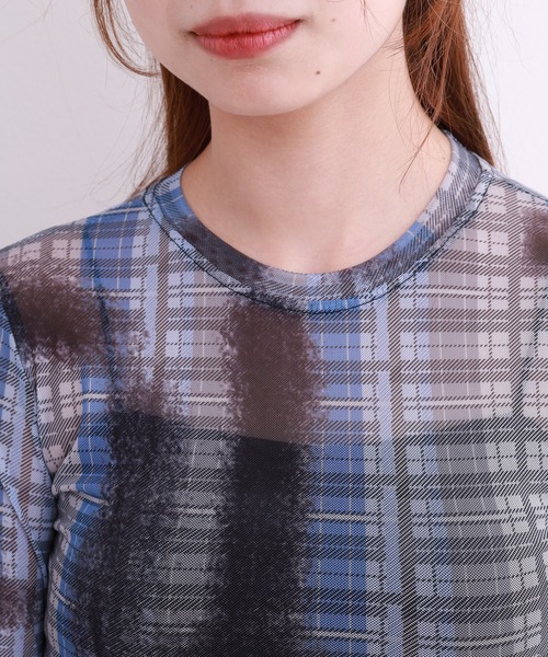 crossi(クロッシー)の「メッシュパッチワークレース切替プルオーバー 長袖(Tシャツ/カットソー・レディース・ブルー・FREE)」の9枚目の写真