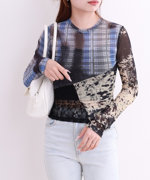 crossi(クロッシー)の「メッシュパッチワークレース切替プルオーバー 長袖(Tシャツ/カットソー・レディース・ブルー・FREE)」の2枚目の写真