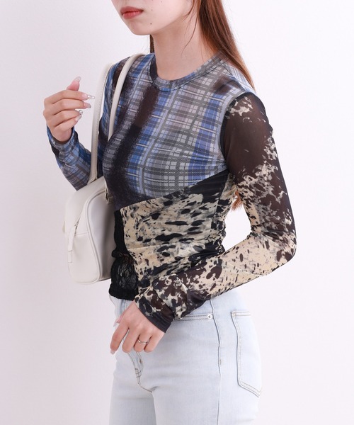 crossi(クロッシー)の「メッシュパッチワークレース切替プルオーバー 長袖(Tシャツ/カットソー・レディース・ブルー・FREE)」の3枚目の写真