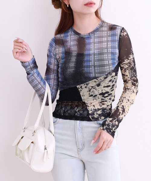 crossi(クロッシー)の「メッシュパッチワークレース切替プルオーバー 長袖(Tシャツ/カットソー・レディース・ブルー・FREE)」の4枚目の写真