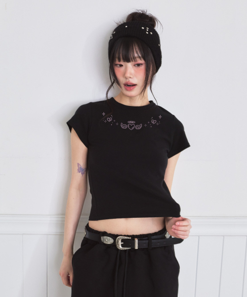 PAGESIISII（ページシシ）の「トゥインクルエンジェルハートプリンティングスリムフィット半袖Tシャツブラック（Tシャツ/カットソー・レディース・その他・MEDIUM）」の2枚目の写真