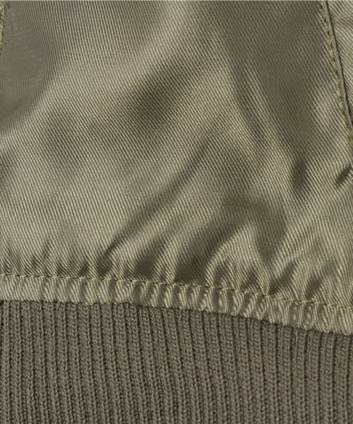 VENCEEXCHANGE（ヴァンスエクスチェンジ）の「Kids フード付きMA-1ブルゾン   （MA-1・キッズ・ダークグリーン・120cm/130cm/140cm/150cm）」の7枚目の写真