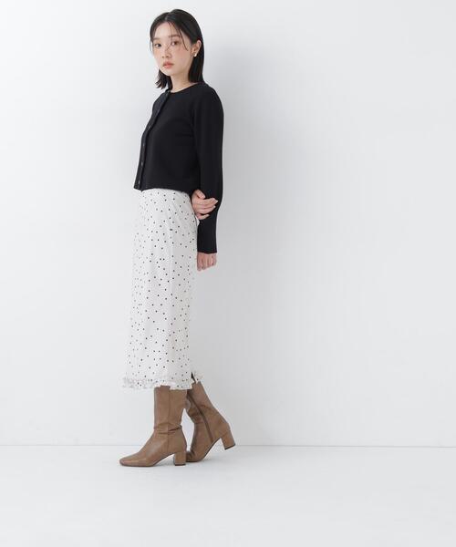NATURAL BEAUTY BASIC(ナチュラルビューティーベーシック)の「フラワーボタンニットジャケット(カーディガン/ボレロ・レディース・グレー/ブラック/ダークブラウン/ピンク・フリ-)」の12枚目の写真