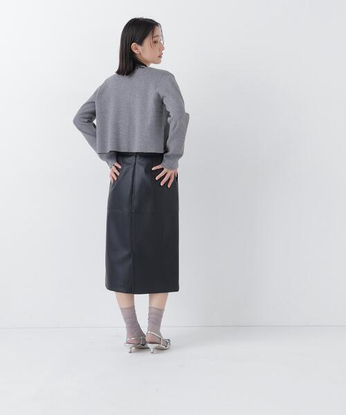 NATURAL BEAUTY BASIC(ナチュラルビューティーベーシック)の「フラワーボタンニットジャケット(カーディガン/ボレロ・レディース・グレー/ブラック/ダークブラウン/ピンク・フリ-)」の20枚目の写真