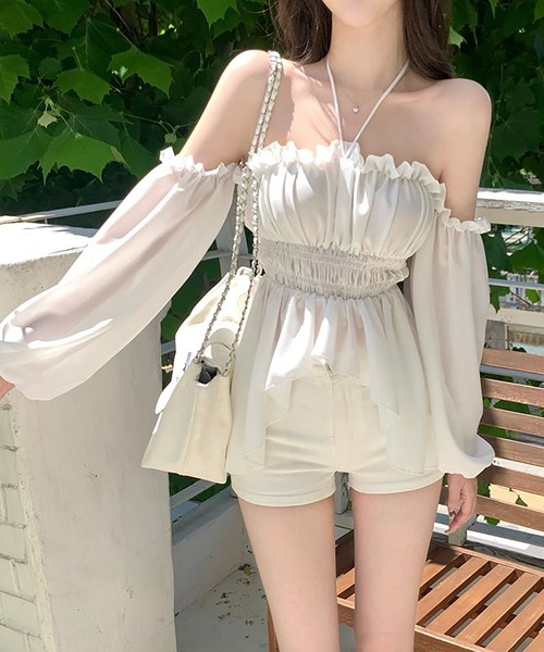 Girly Doll（ガーリードール）の「ホルターネックオフショルギャザーブラウス（シャツ/ブラウス・レディース・ブラック/ホワイト・FREE）」の9枚目の写真