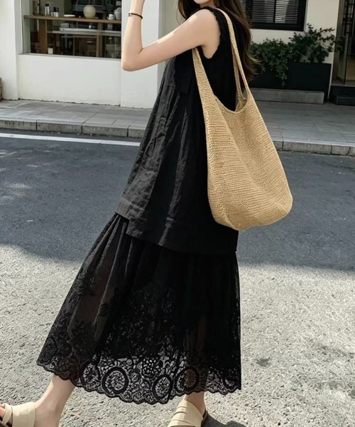FLINEA(フリネア)の「チュール切り替えノースリーブワンピース(ワンピース・レディース・ブラック/ホワイト・FREE)」の1枚目の写真