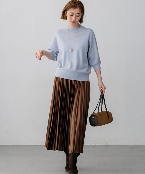 23区 S(ニジュウサンクチイサイサイズ)の「ピュアカシミヤ ハーフスリーブ ハイネック ニット(ニット/セーター・レディース・スカイブルー系/ライトグレー系/黄土色系・32)」の19枚目の写真