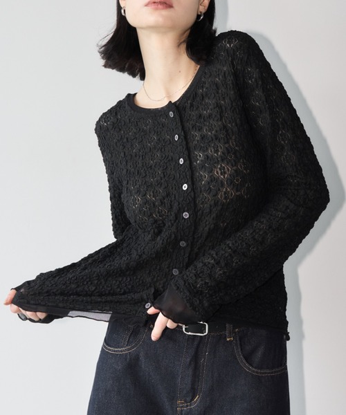 Aimelibra(エメリブラ)の「2WAYレースシアーカットソー/カーディガン(カーディガン/ボレロ・レディース・ブラック/ベージュ・FREE)」の3枚目の写真