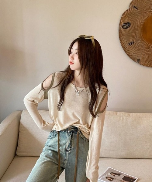Ritzy(リッツィー)の「ハートプリント配色肩抜きシアー長袖トップス(Tシャツ/カットソー・レディース・ホワイト/ベージュ/ピンク/ミント・FREE)」の17枚目の写真