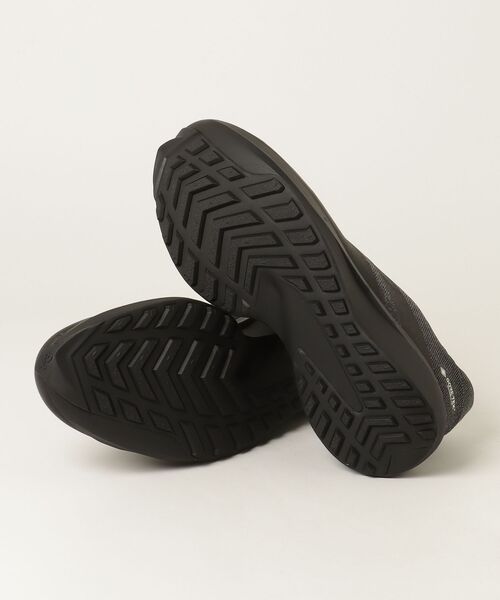 Y-3(ワイスリー)の「Y-3 EVO SL ATR GTX(スニーカー・メンズ・ブラック系・27.5cm/28.0cm/28.5cm/29.0cm/29.5cm/24.5cm/25.0cm/25.5cm/26.0cm/26.5cm/27.0cm/22.5cm/23.0cm/23.5cm/24.0cm)」の2枚目の写真