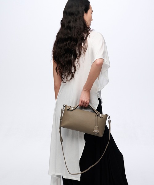 Breath TOPKAPI(ブレストプカピ)の「【Breath TOPKAPI】ELAN エラン シュリンクレザー 2WAY ショルダーバッグ(ショルダーバッグ・レディース・クリーム/ブラック/ブラウン/グレイッシュベージュ/ボルドー・FREE)」の7枚目の写真